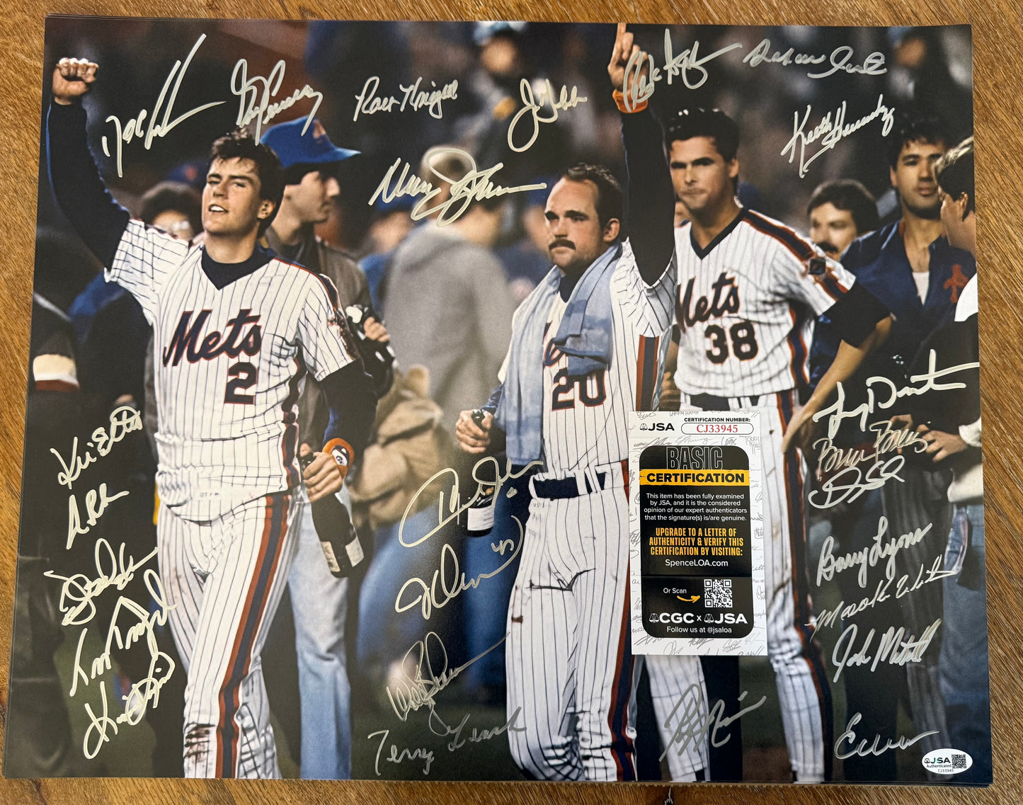 1986 Mets 16x20 Photo #2 JSA COA 20+ Signatures